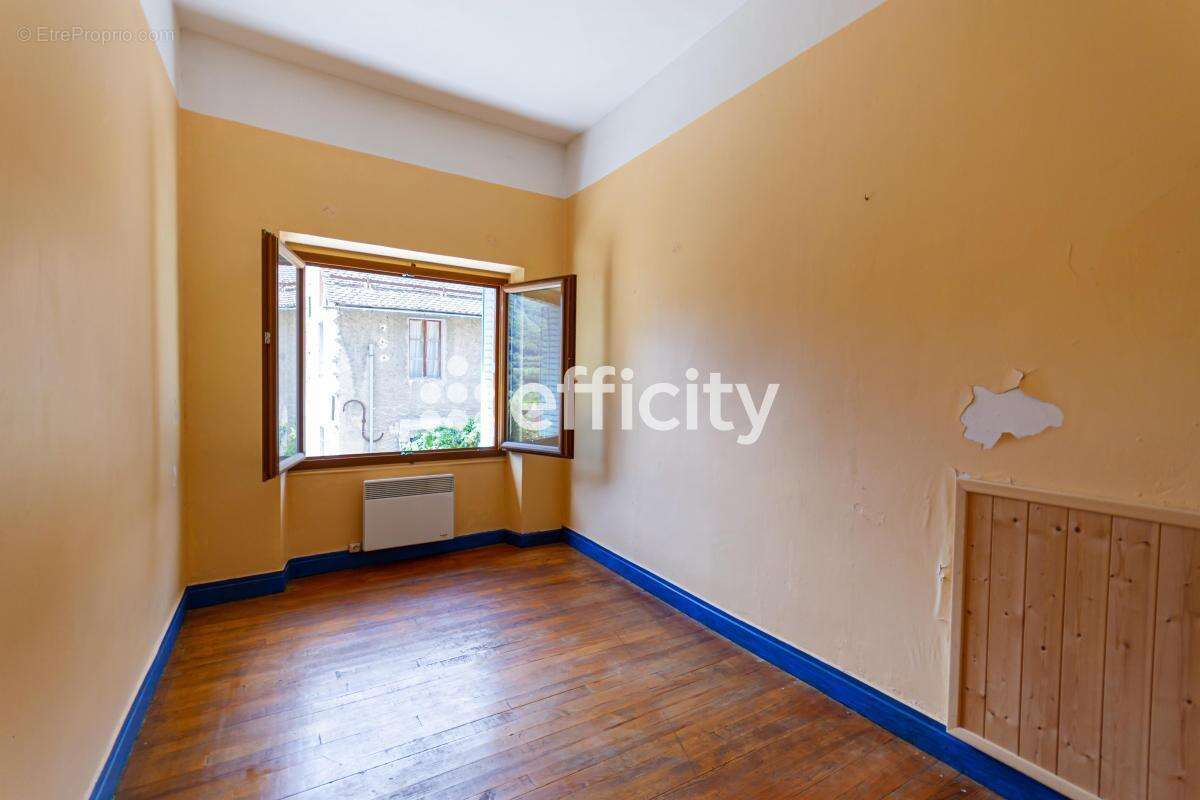 Maison à SAINT-FIRMIN