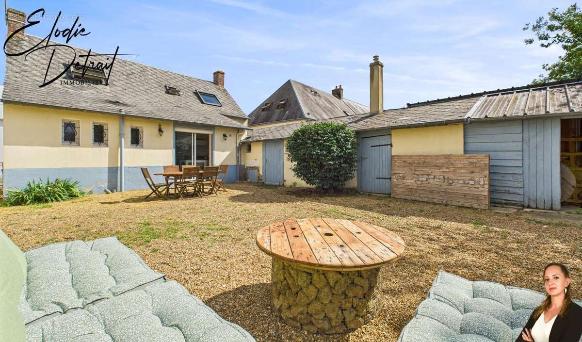 Maison à SAINTE-JAMME-SUR-SARTHE