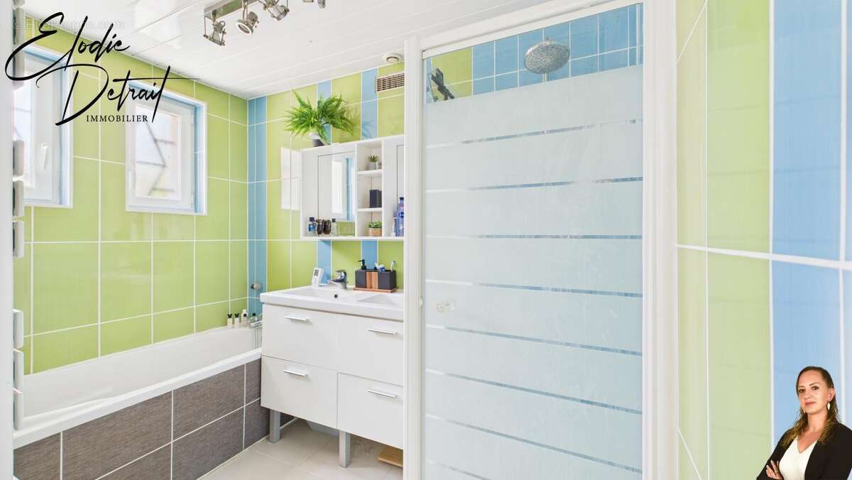 Maison à SAINTE-JAMME-SUR-SARTHE