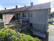 Maison à LA MONNERIE-LE-MONTEL