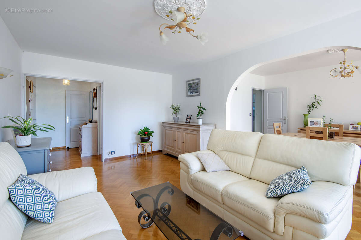 Appartement à MARSEILLE-14E