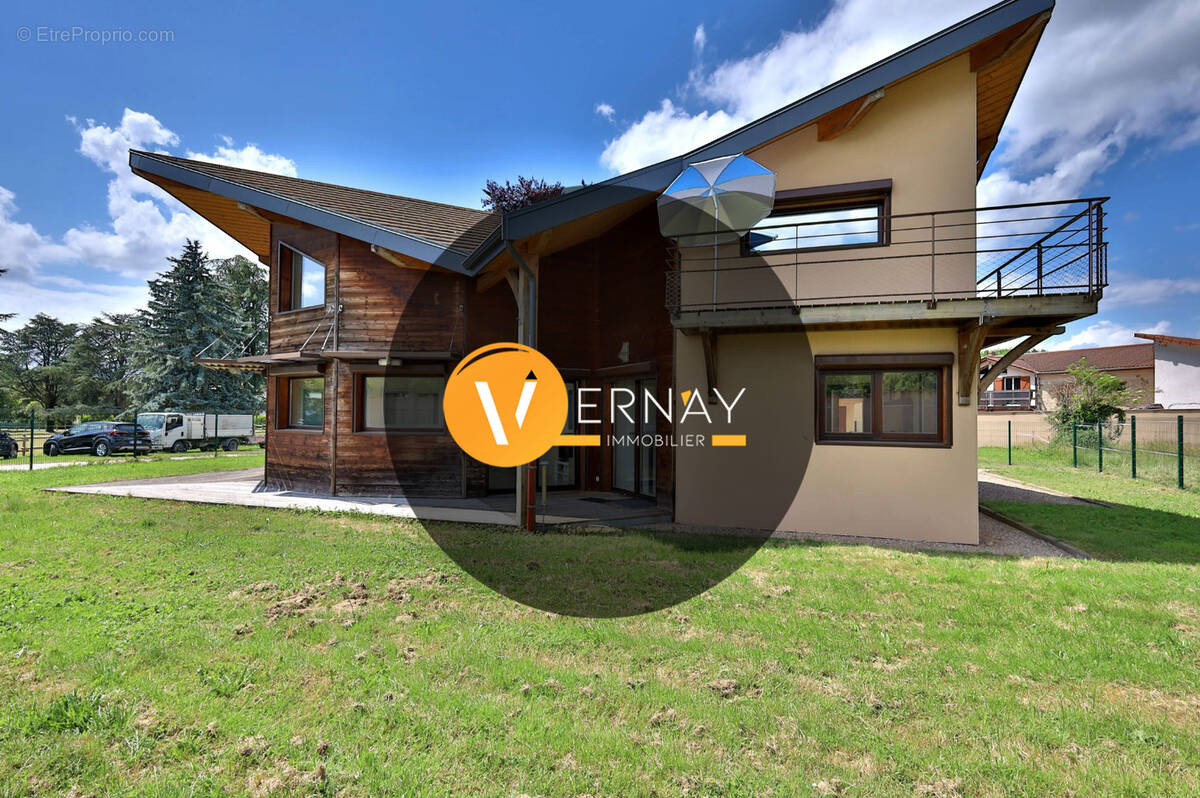 Maison à OYTIER-SAINT-OBLAS