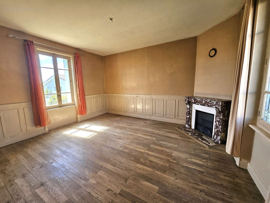 Maison à SAINT-RAMBERT-D&#039;ALBON