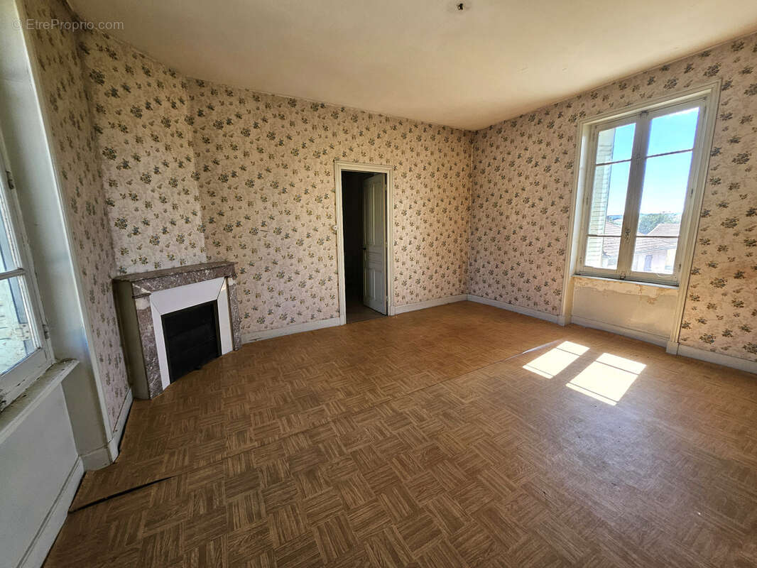 Maison à SAINT-RAMBERT-D&#039;ALBON