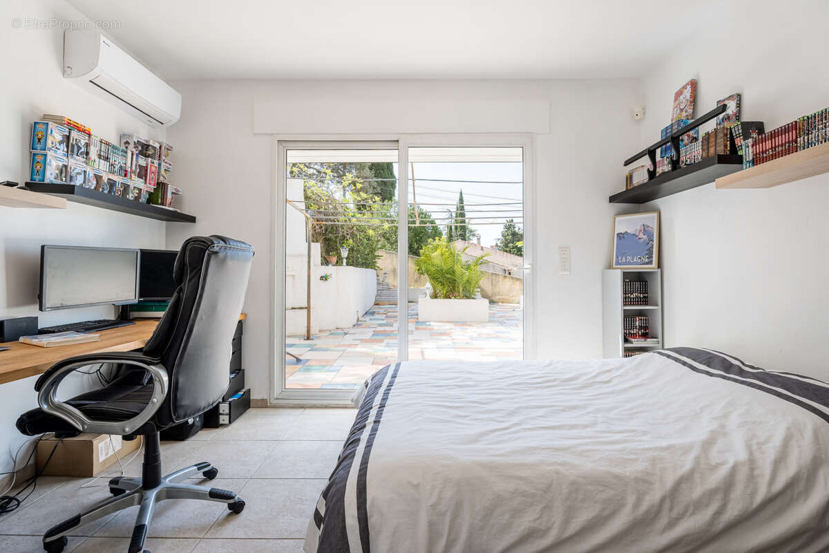 Maison à ROQUEVAIRE