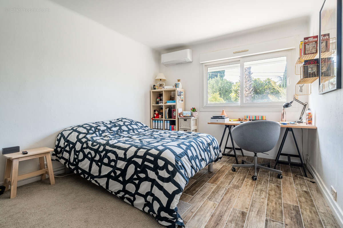 Maison à ROQUEVAIRE