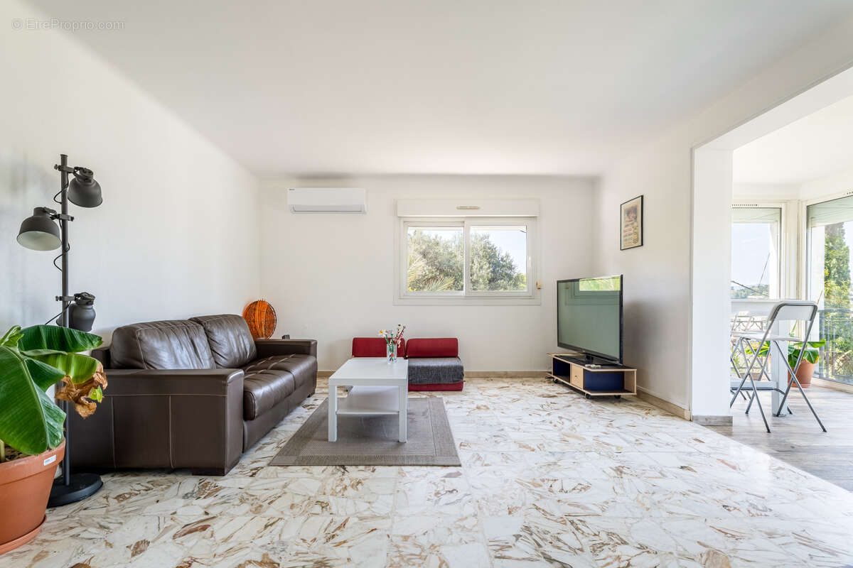 Maison à ROQUEVAIRE