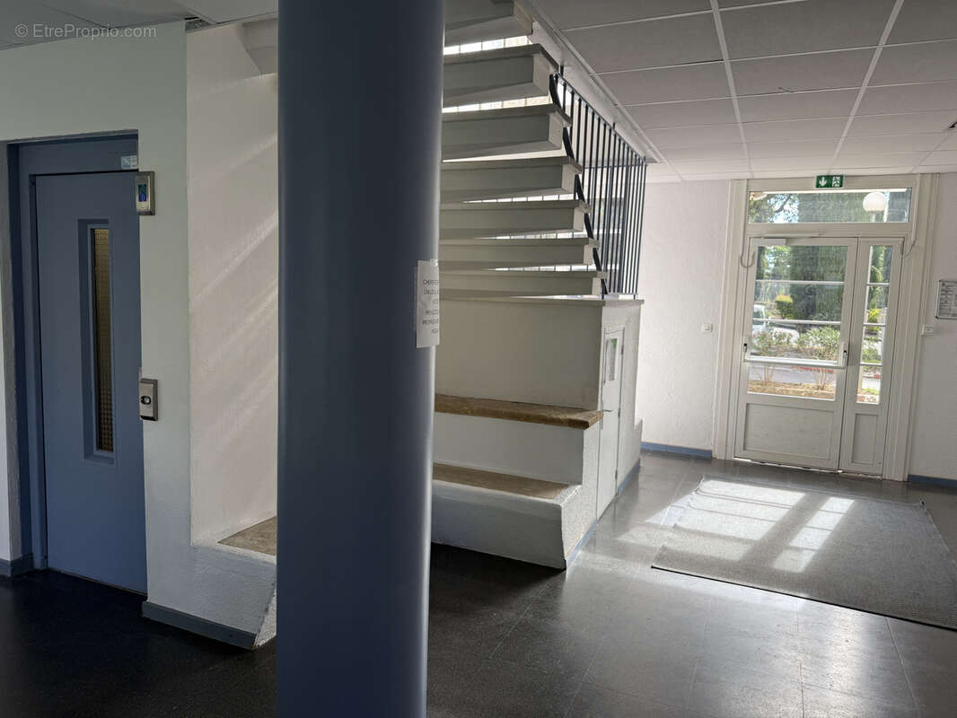 Appartement à GREOUX-LES-BAINS