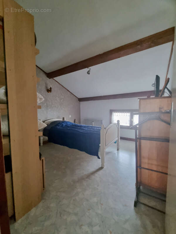 Appartement à LAUSSONNE