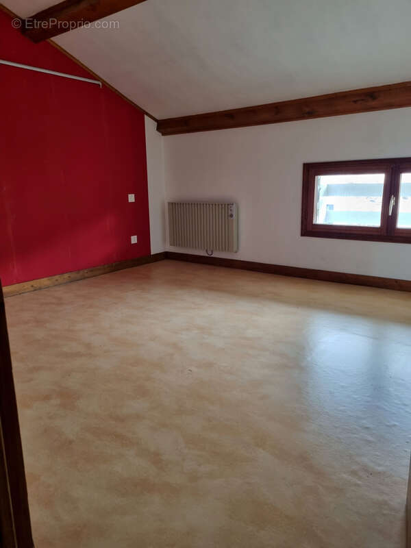 Appartement à LAUSSONNE