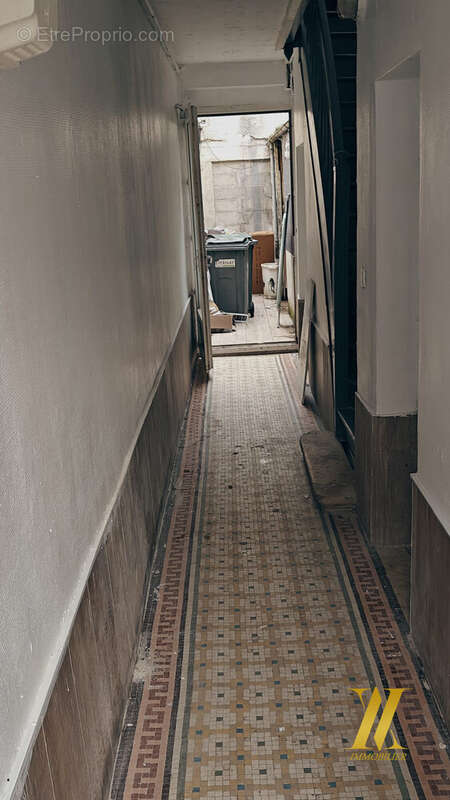 Couloir commun RDC - Appartement à EPERNAY