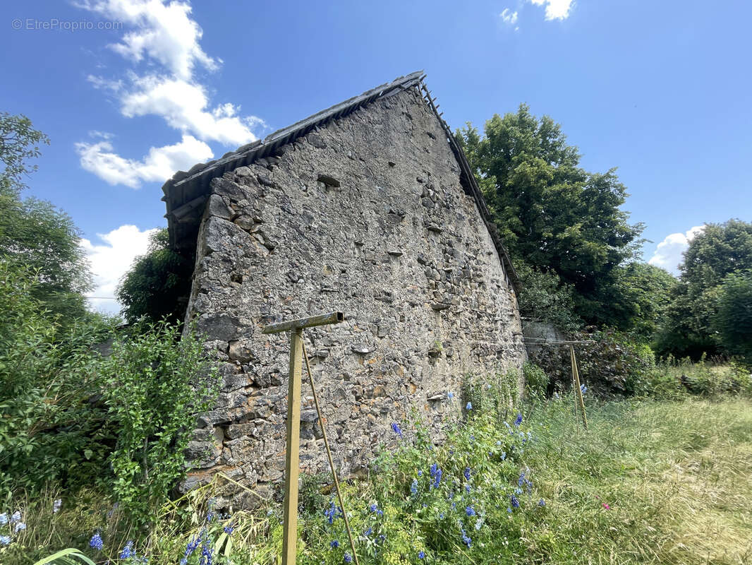 Maison à SAINT-PIERRE-ROCHE