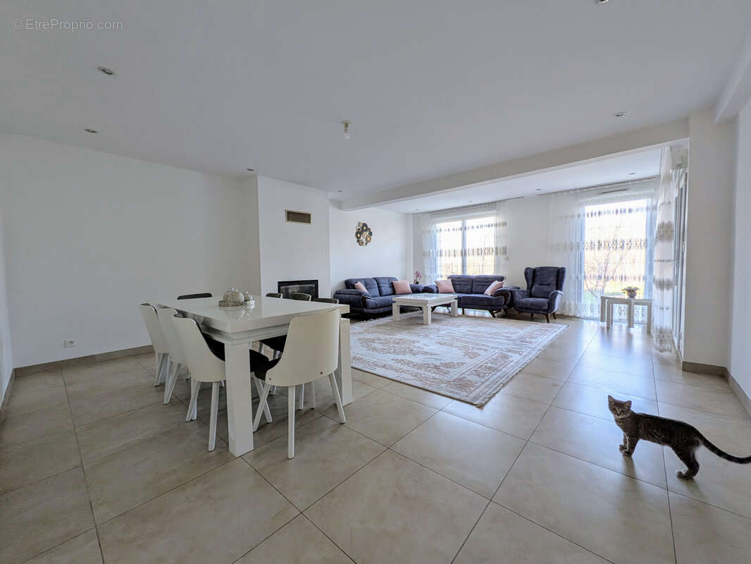 Maison à LANEUVEVILLE-DEVANT-NANCY