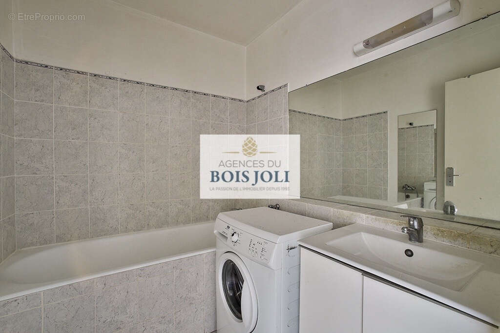 Appartement à PARIS-15E