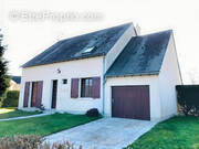 Maison à SAINTE-GEMMES-D&#039;ANDIGNE