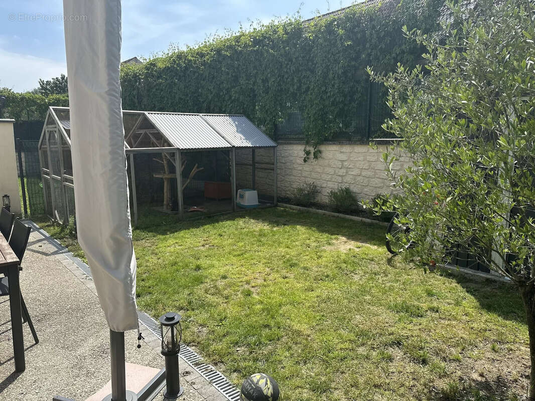 Maison à MONTIGNY-LES-CORMEILLES