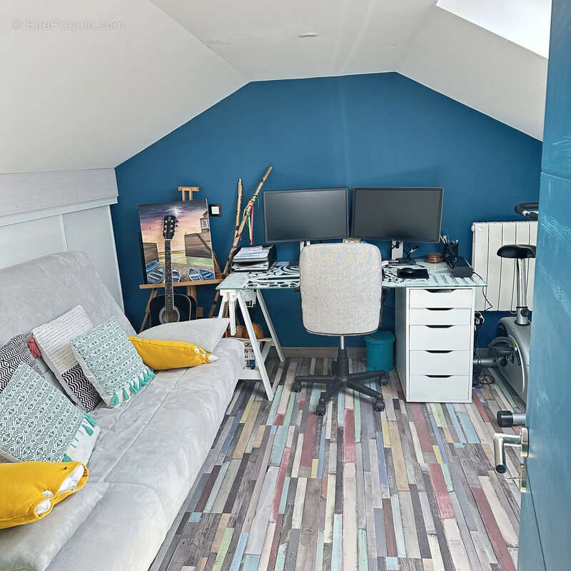 Maison à MONTIGNY-LES-CORMEILLES