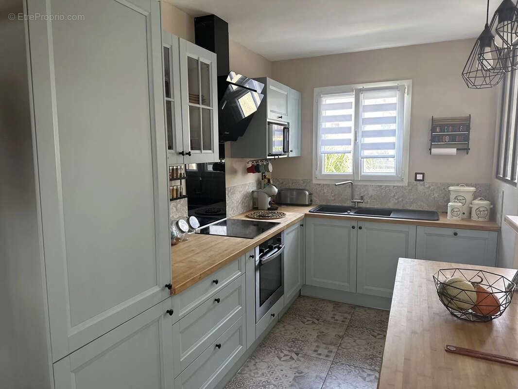 Maison à MONTIGNY-LES-CORMEILLES