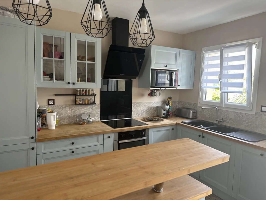 Maison à MONTIGNY-LES-CORMEILLES