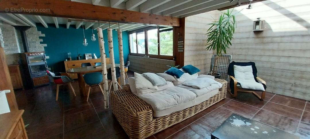 Maison à PONTARLIER