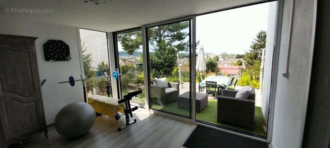 Maison à PONTARLIER