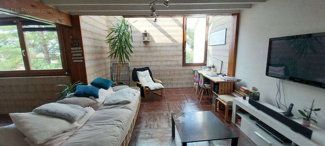 Maison à PONTARLIER