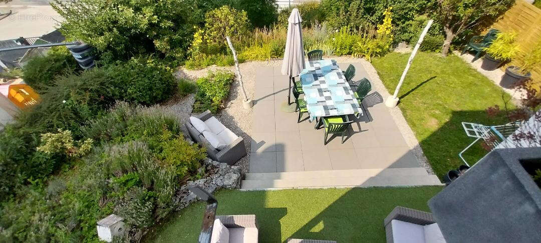 Maison à PONTARLIER