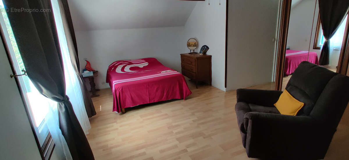 Maison à LA ROCHETTE