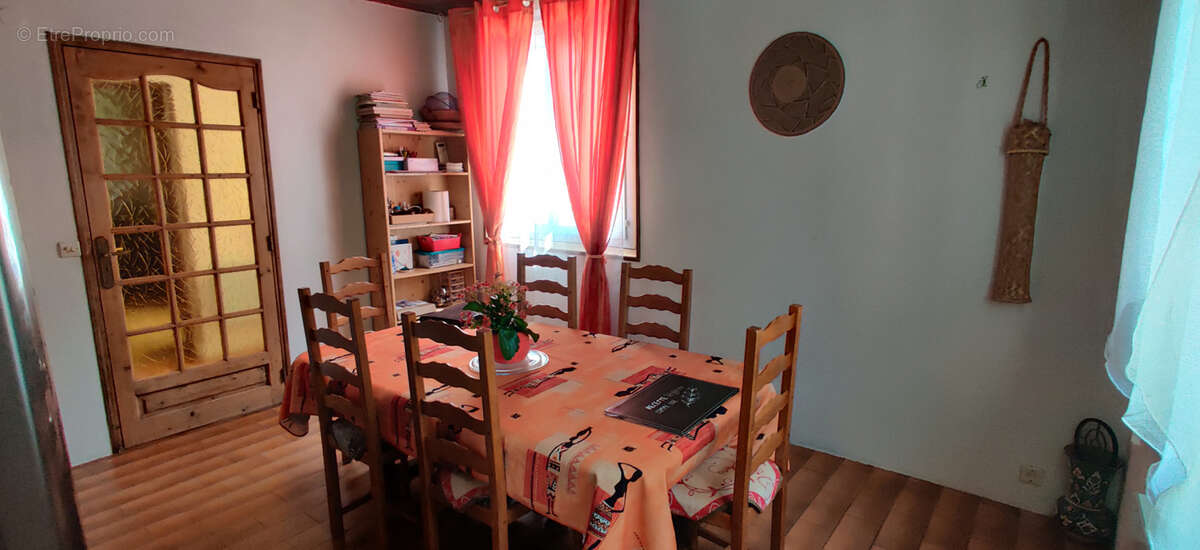 Maison à LA ROCHETTE