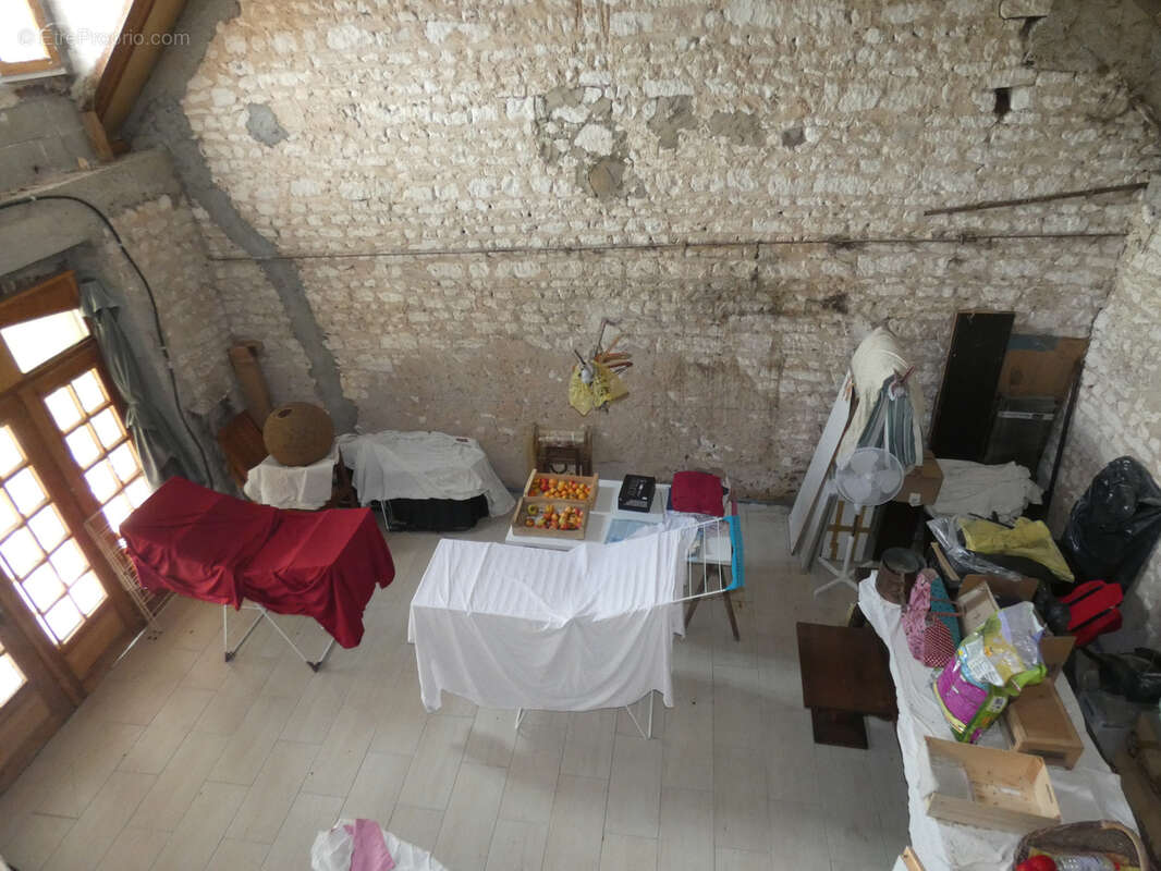 Maison à BELLECHAUME