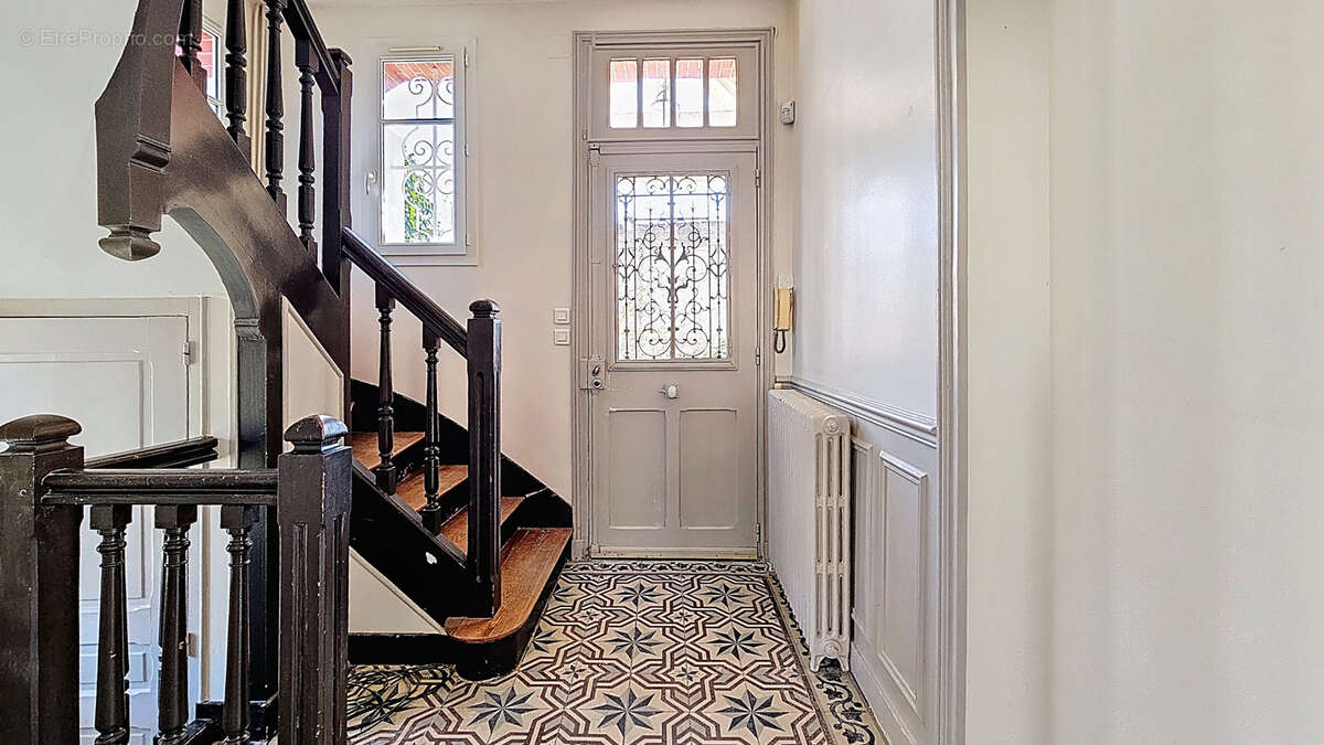 Maison à BROU-SUR-CHANTEREINE