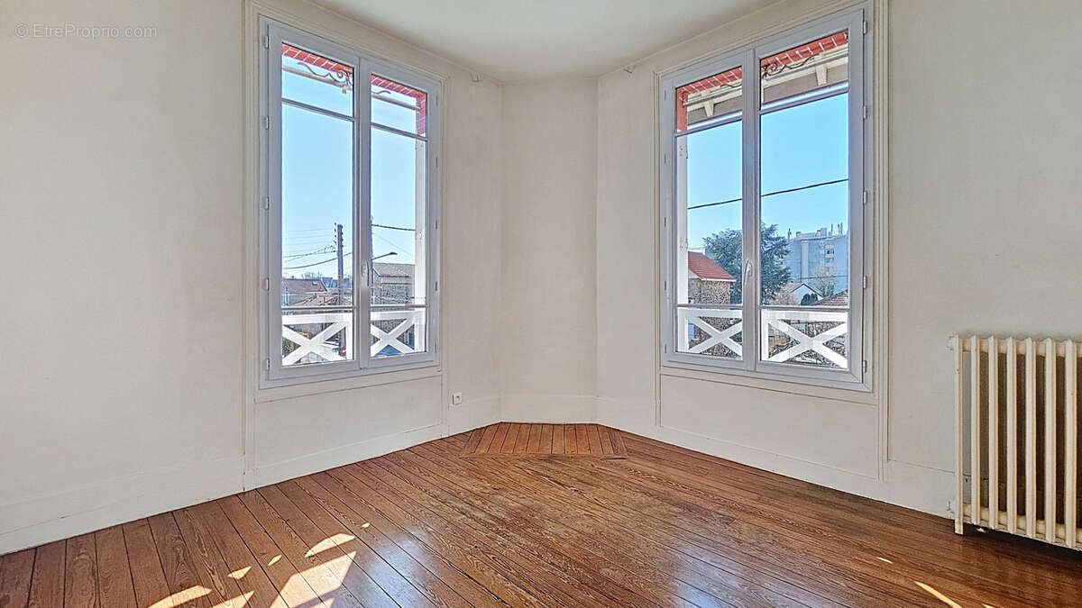 Maison à BROU-SUR-CHANTEREINE