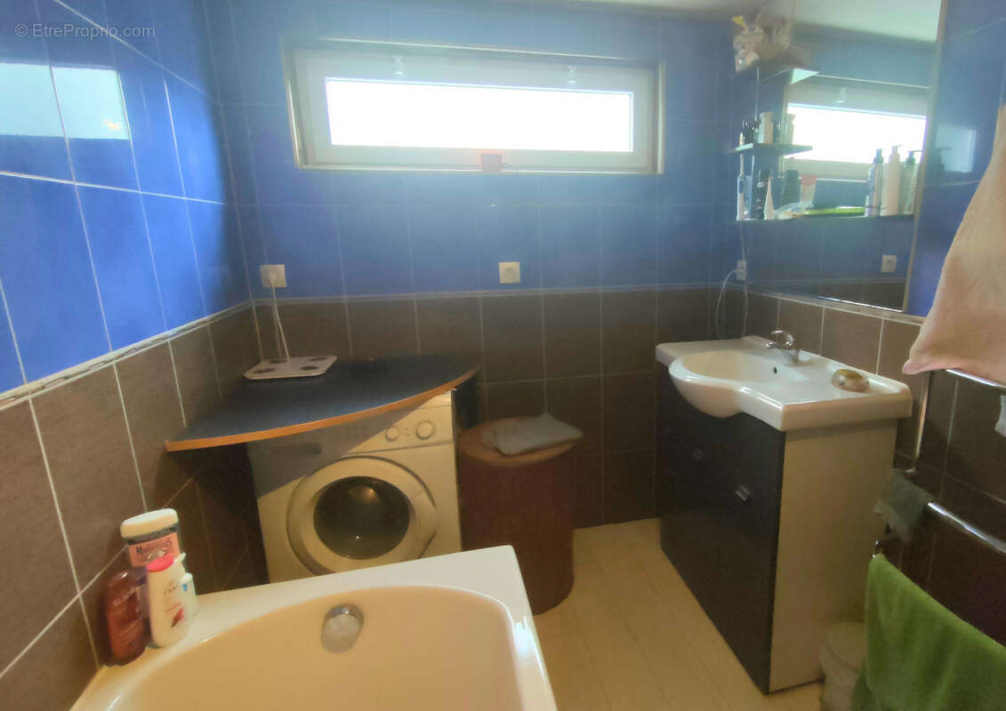 Maison à CREVANT-LAVEINE