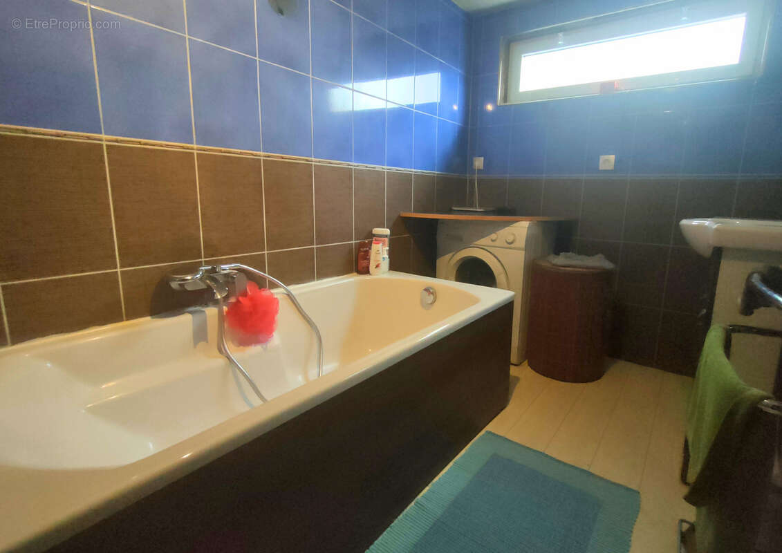 Maison à CREVANT-LAVEINE