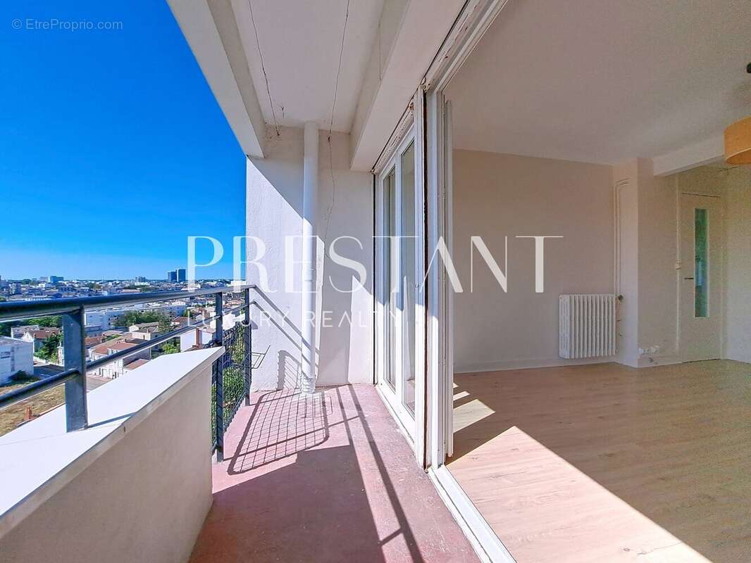 Appartement à BORDEAUX