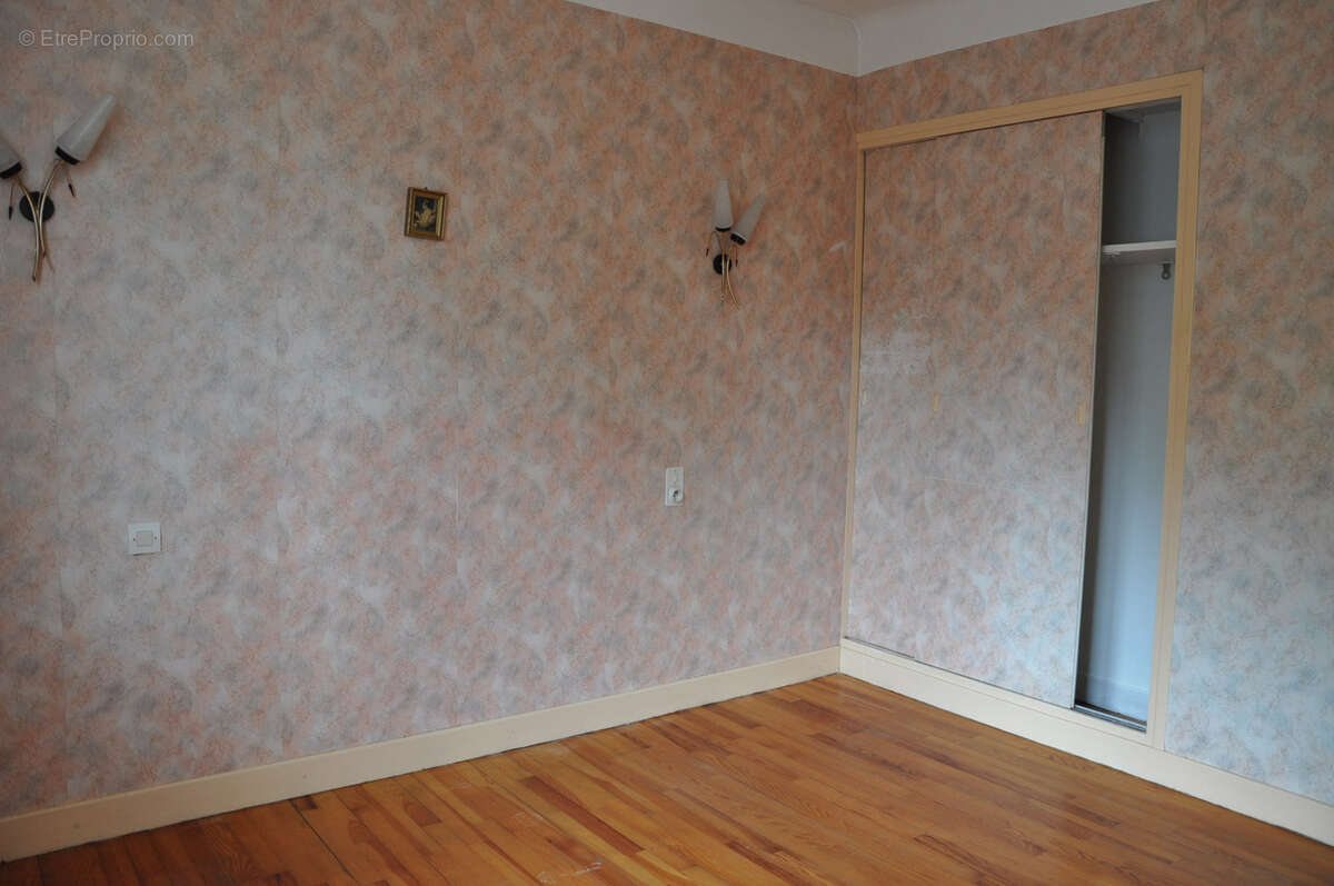 Maison à SAINT-GERMAIN-DES-FOSSES