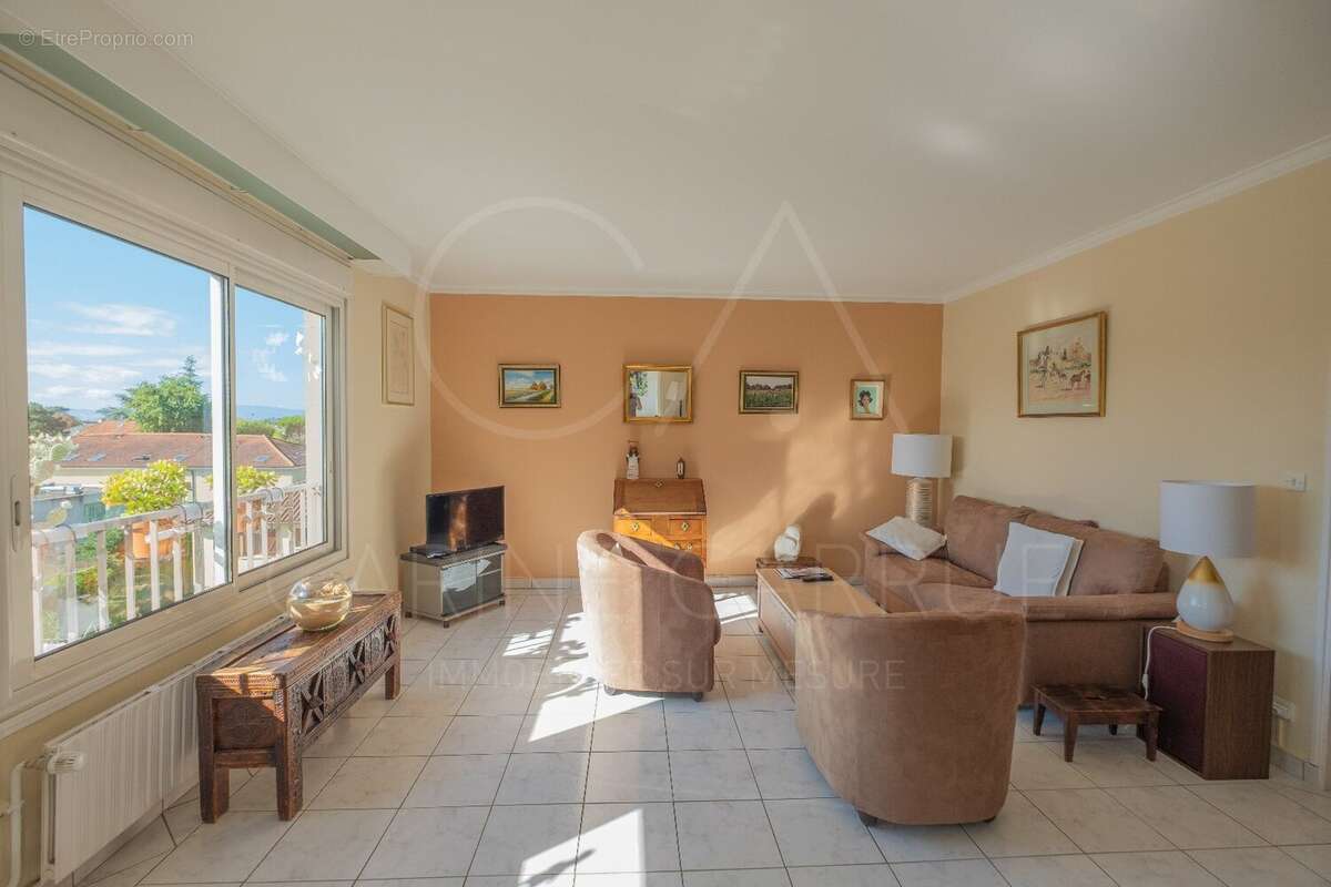 Appartement à LYON-5E