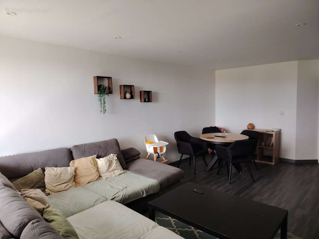 Appartement à SAINT-MAURICE-L&#039;EXIL
