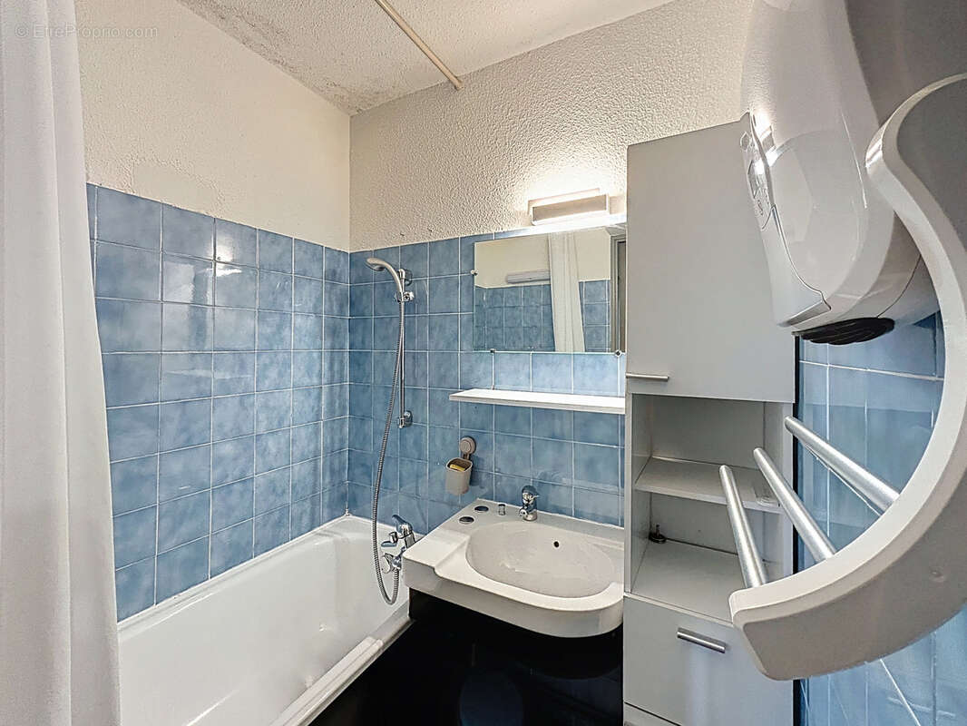 Appartement à ENCHASTRAYES