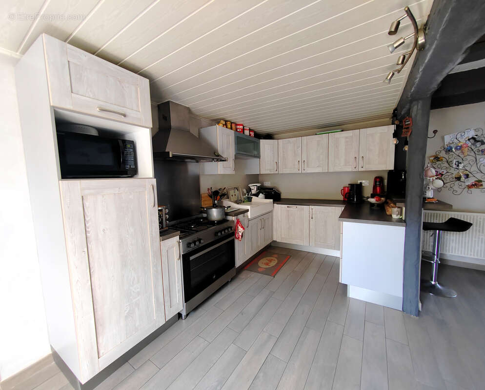 Maison à LA CHATAIGNERAIE