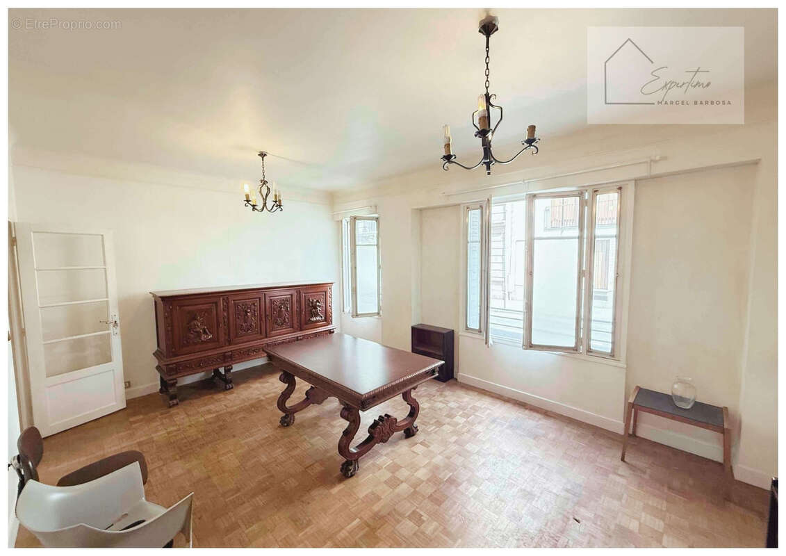 Appartement à PARIS-19E