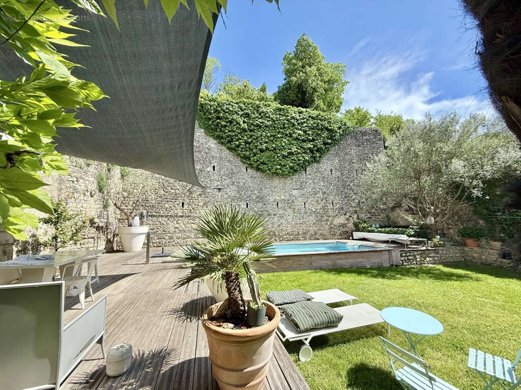 Maison à LORIOL-SUR-DROME