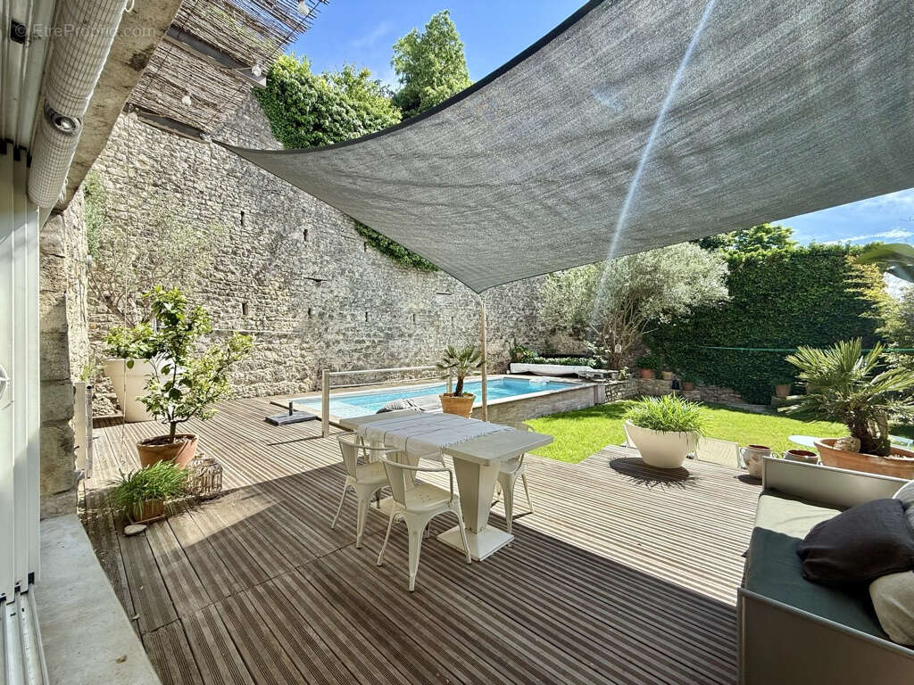 Maison à LORIOL-SUR-DROME