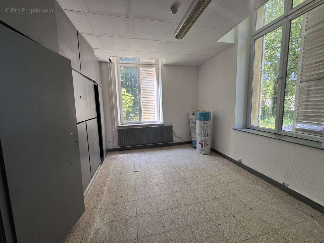 Appartement à ARS-SUR-MOSELLE