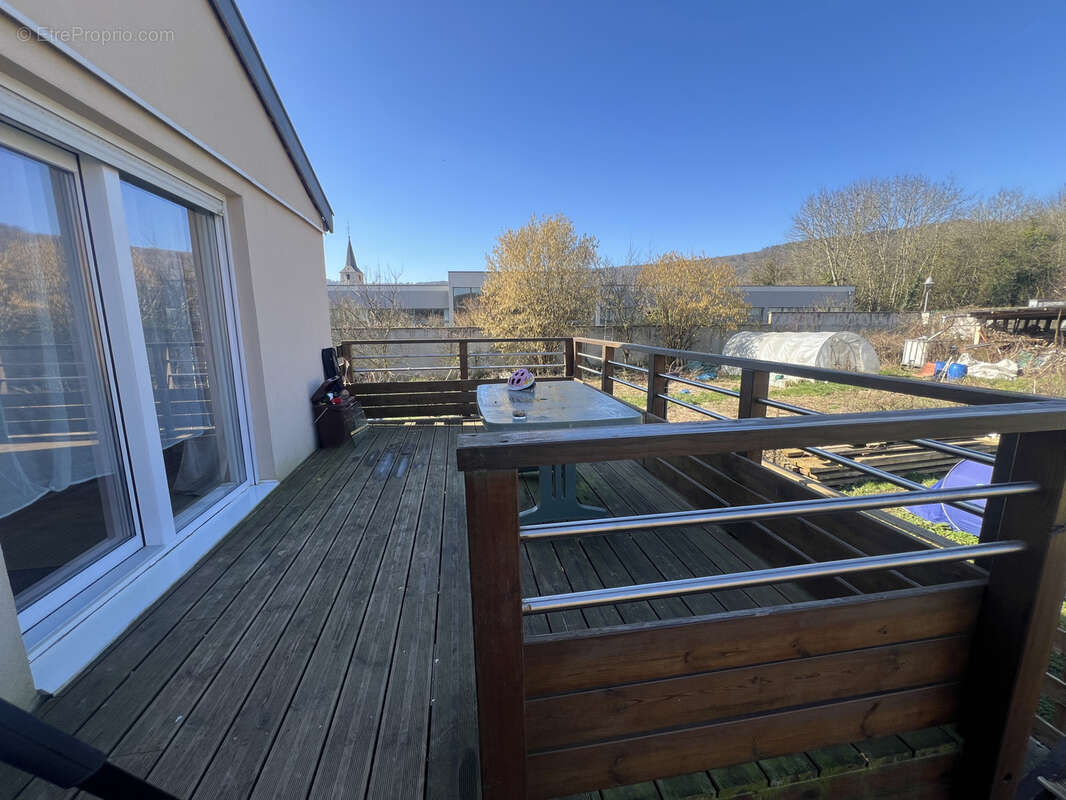 Appartement à MANOM