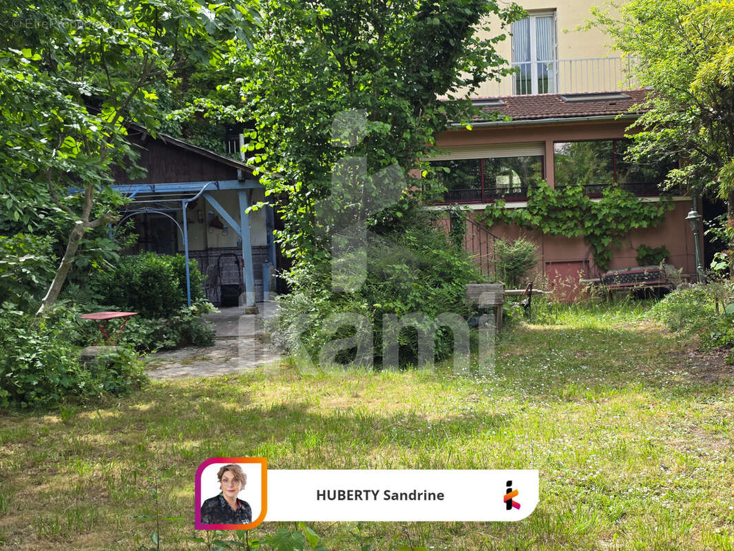 Maison à LIVRY-GARGAN