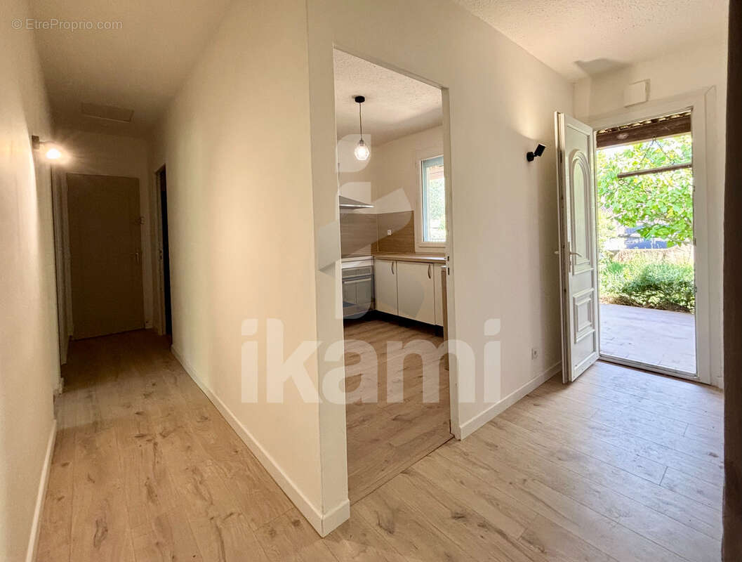 Maison à ROQUEMAURE