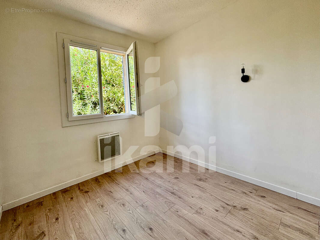 Maison à ROQUEMAURE