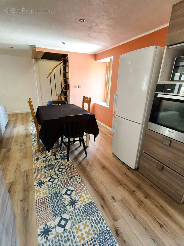 Maison à SAINT-CERGUES