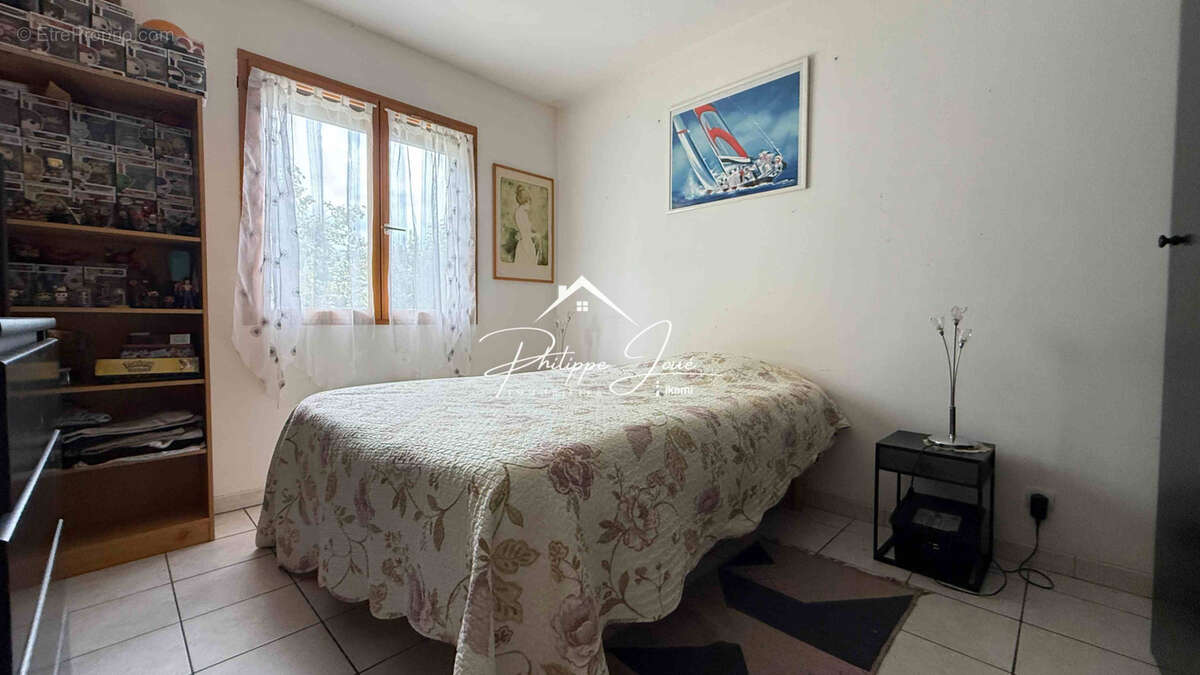 Maison à MALAY-LE-PETIT